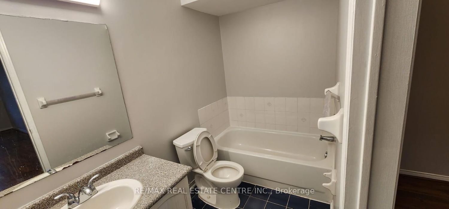 6850 Dillingwood Drive • Mississauga, ON photo 33