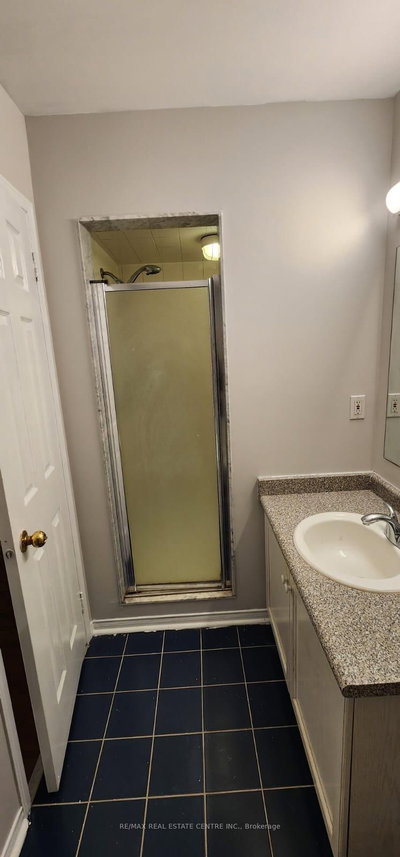 6850 Dillingwood Mississauga,ON L5N 6Z9 — Photo 34