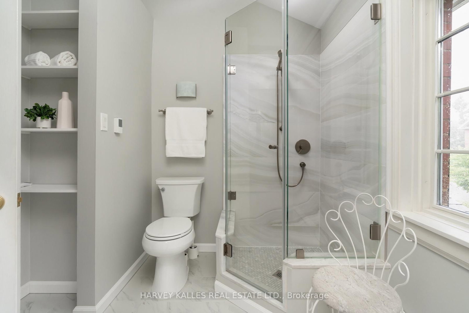 61 Queens Drive • Toronto, ON photo 28