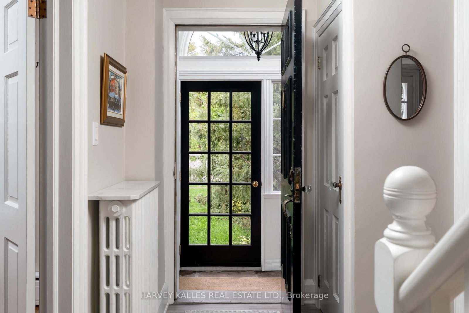 61 Queens Drive • Toronto, ON photo 5