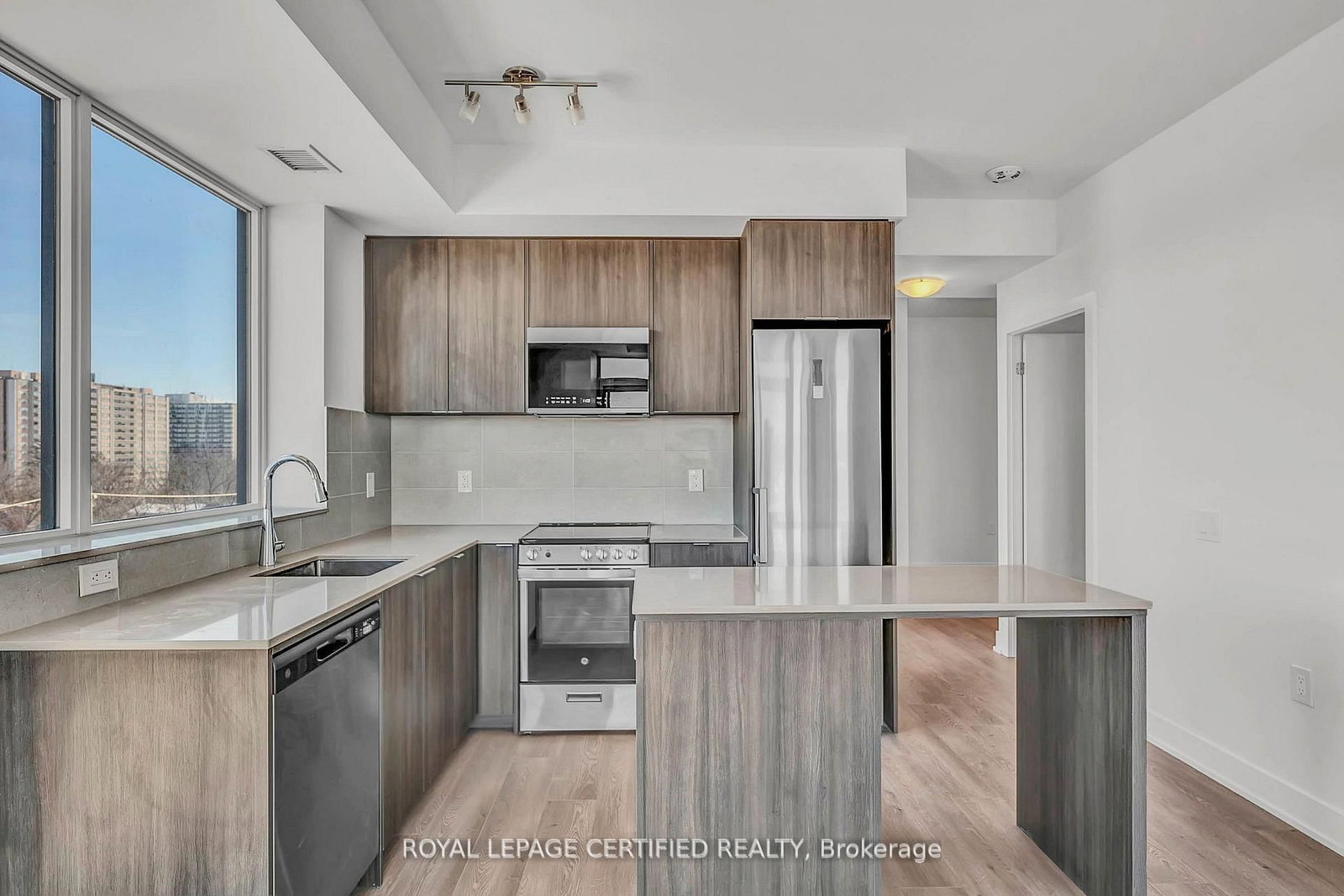 2088 James Street • #503 • Burlington, ON photo 11