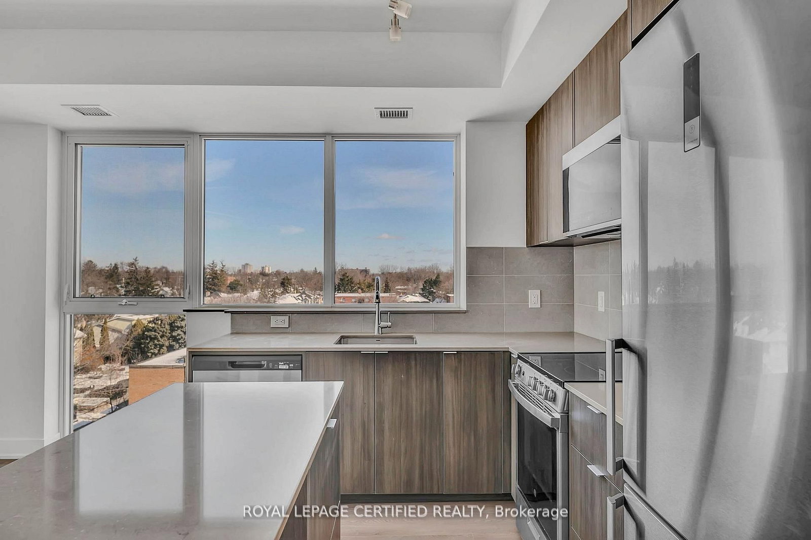 2088 James Street • #503 • Burlington, ON photo 12