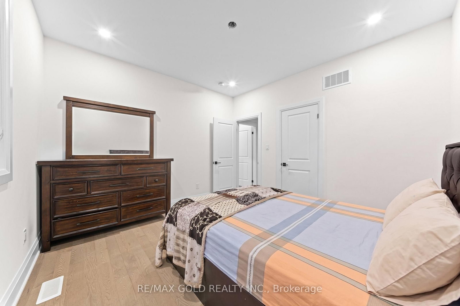 4 Madawaska Road • Caledon, ON photo 38