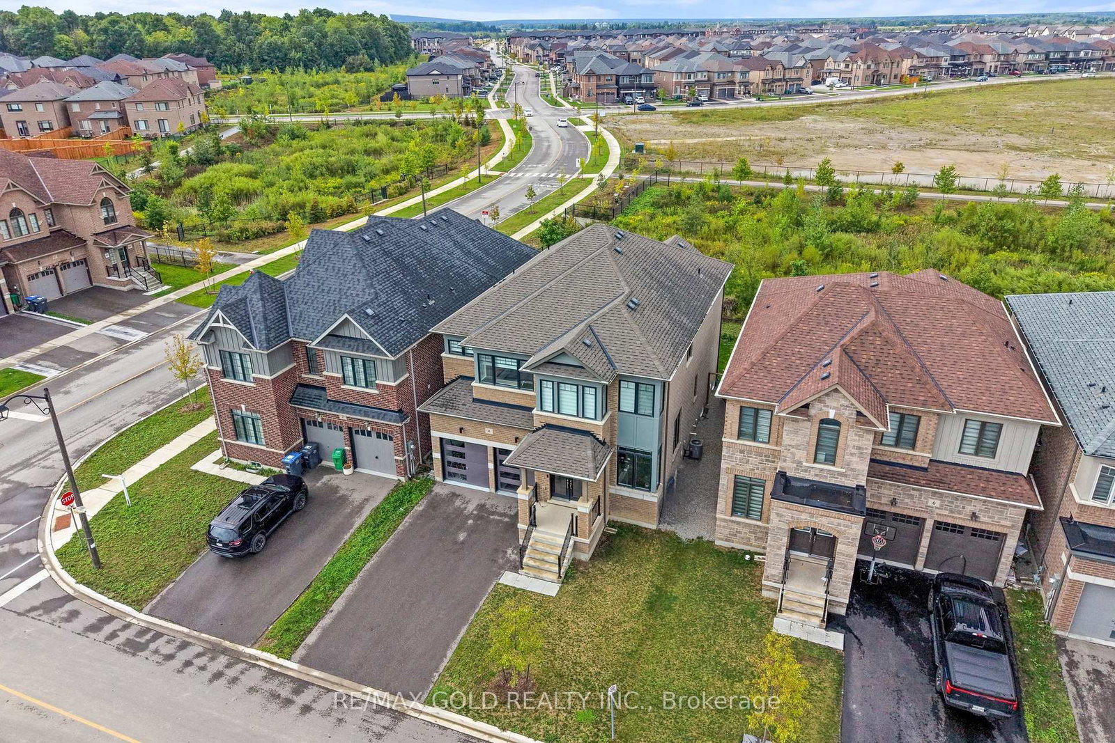 4 Madawaska Road • Caledon, ON photo 5