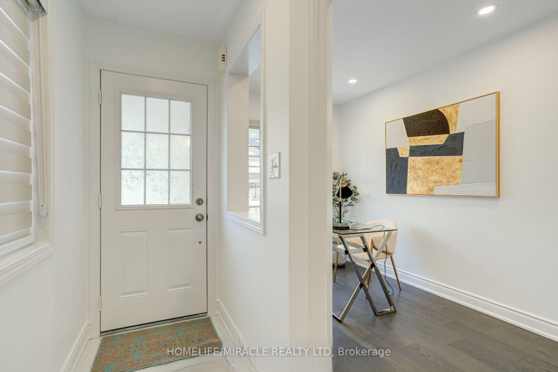 Upper - 190 Fandango Drive