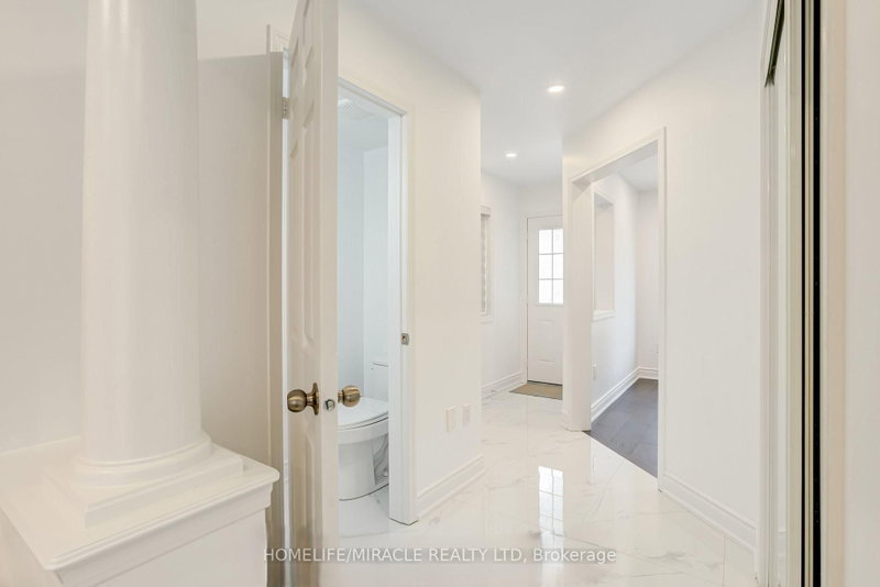 Upper - 190 Fandango Drive