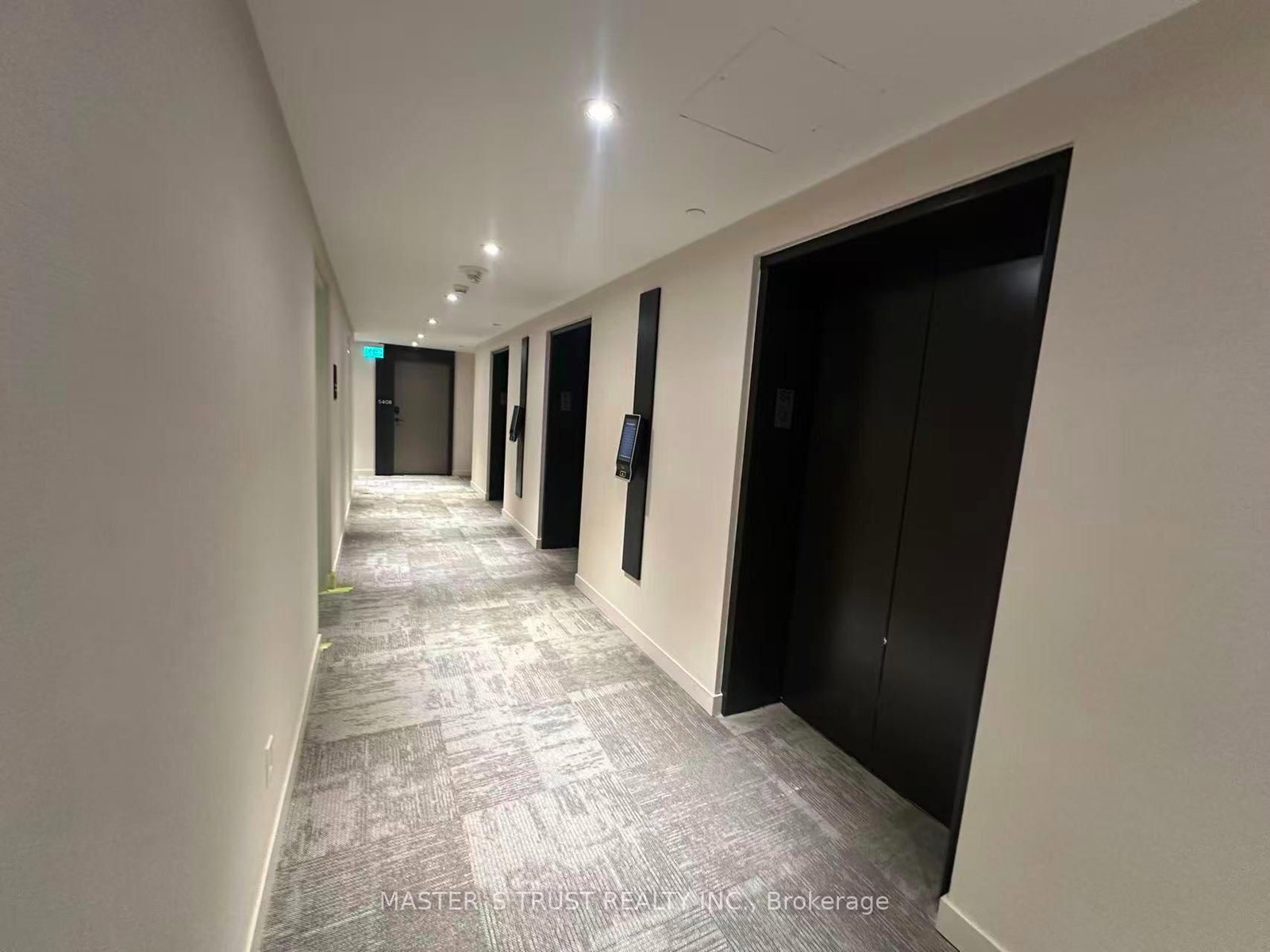 5404-4015 The Exchange, Mississauga, view 13