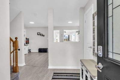 451 Jay Crescent • Orangeville, ON photo 6