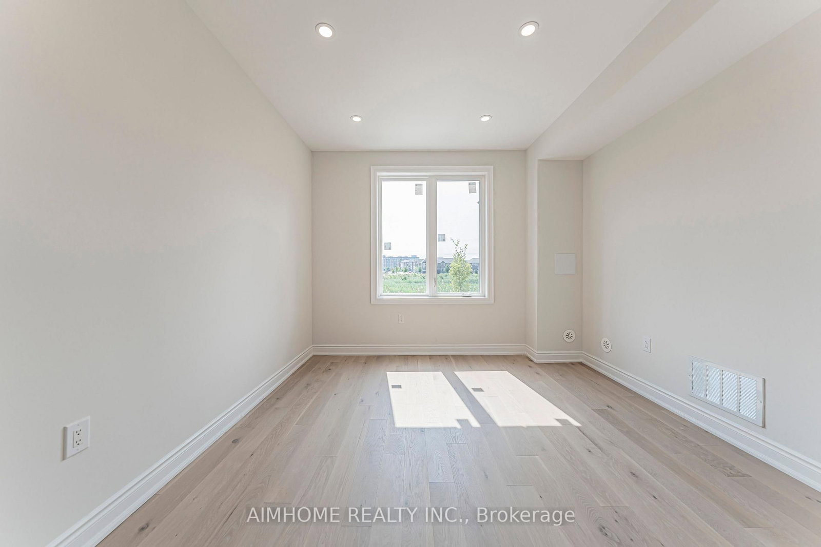 3070 John McKay Boulevard • #10 • Oakville, ON photo 29
