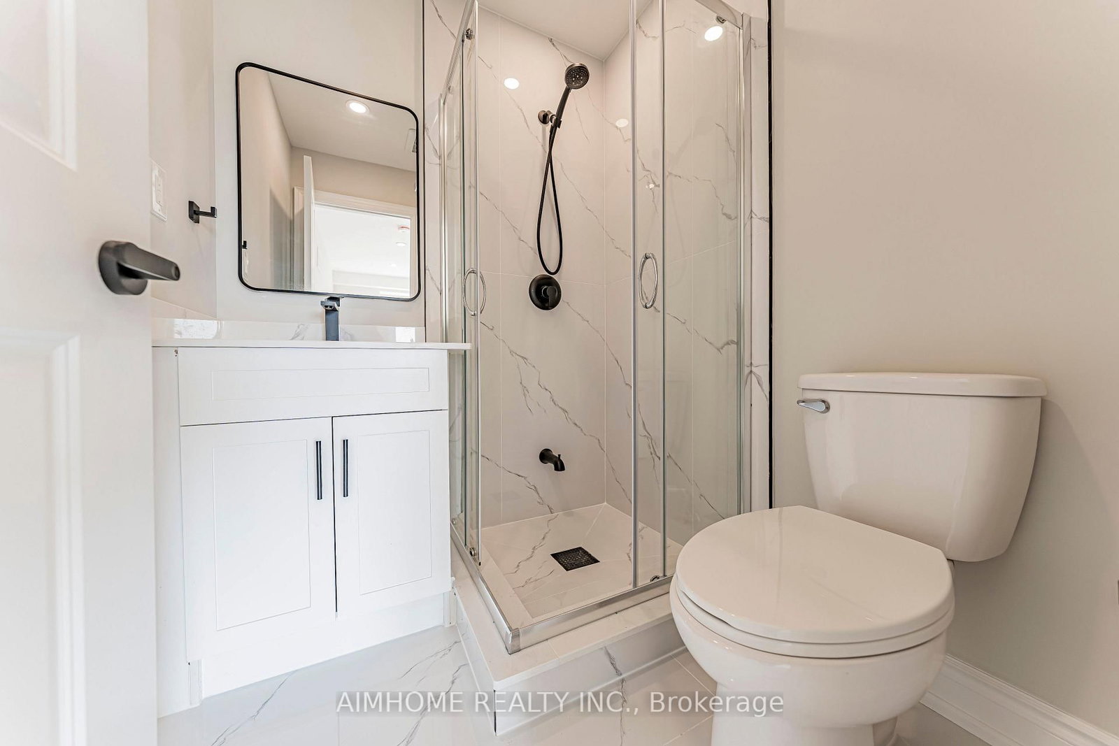 3070 John McKay Boulevard • #10 • Oakville, ON photo 37