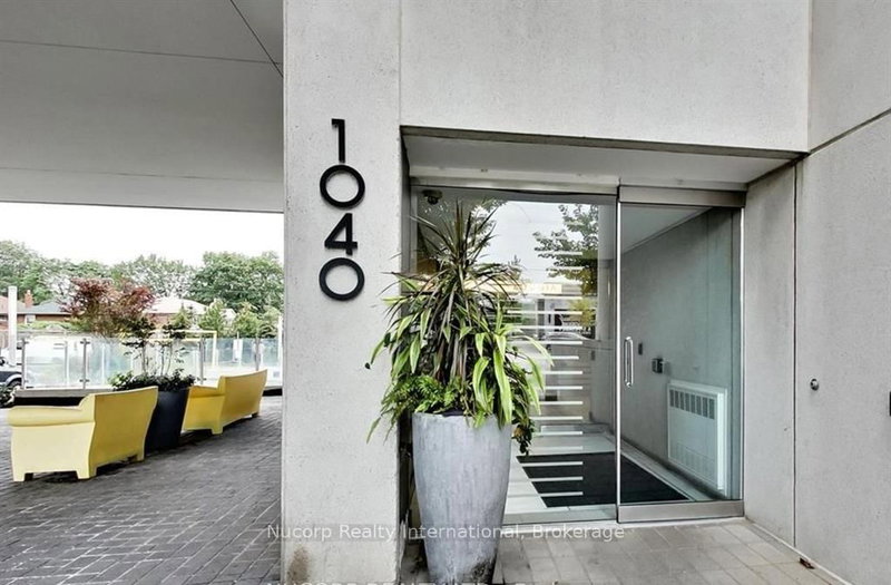 1040 the queensway