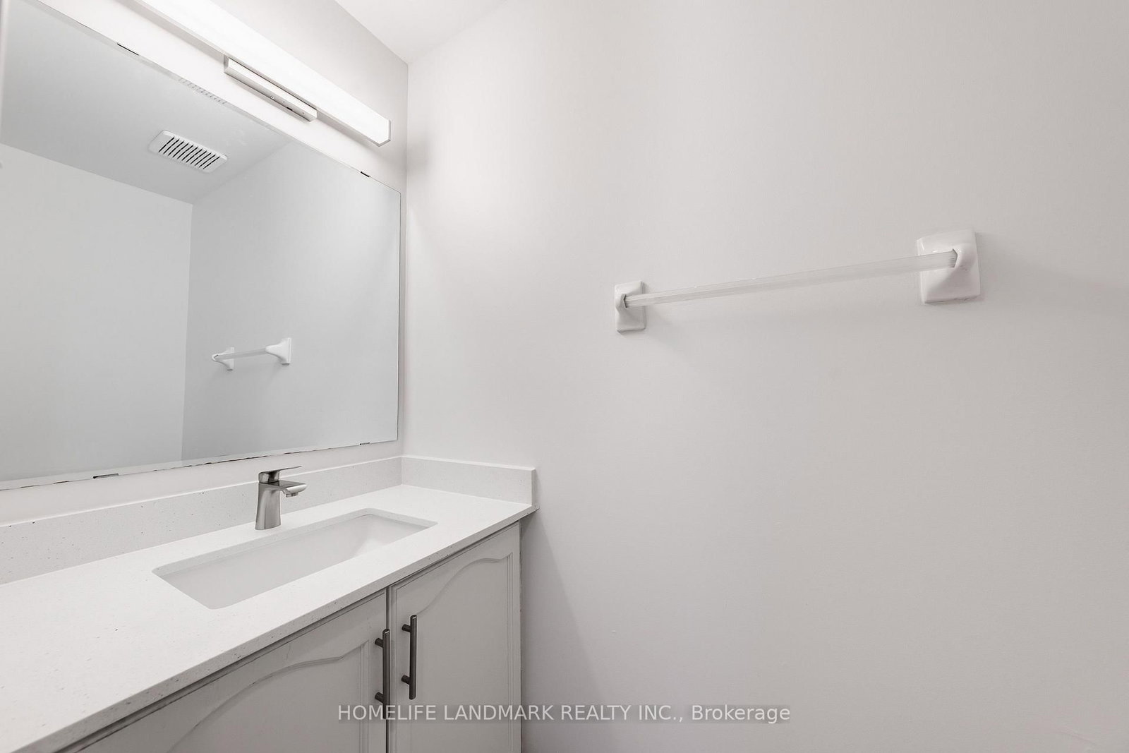 2945 Thomas Street • #103 • Mississauga, ON photo 9