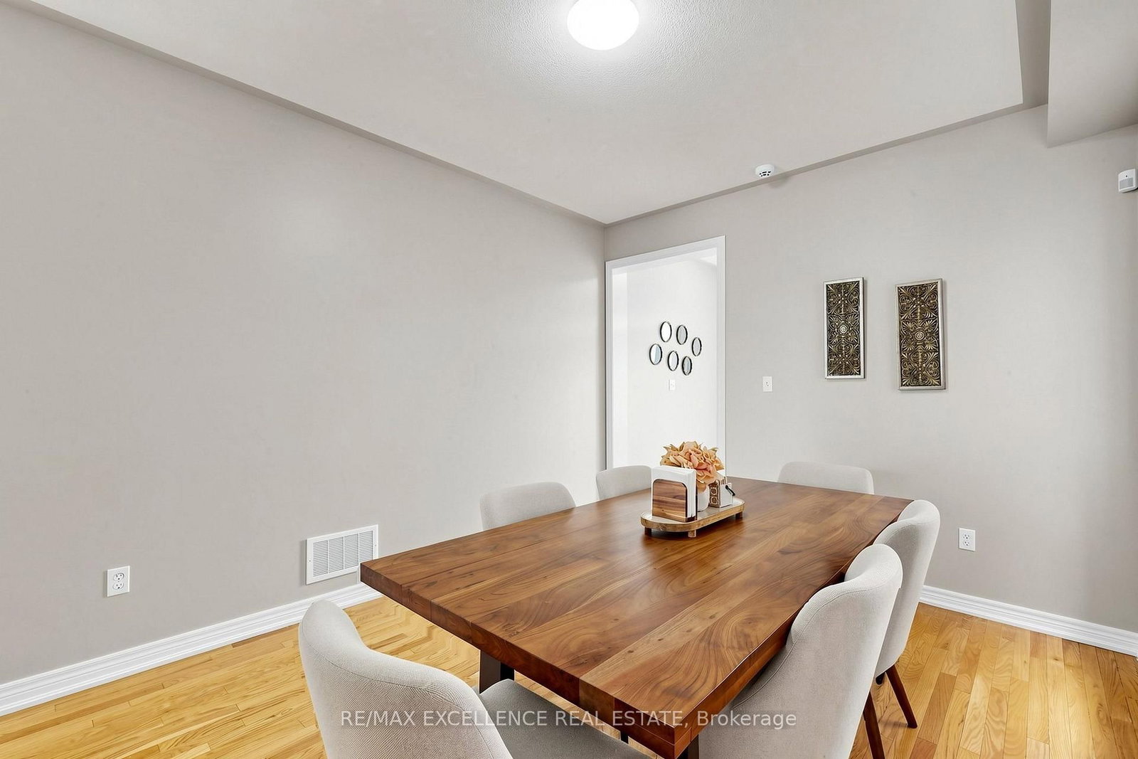 8 Lynngrove Way • Brampton, ON photo 17