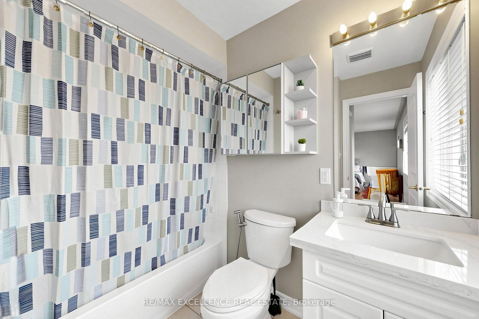 8 Lynngrove Way • Brampton, ON photo 24