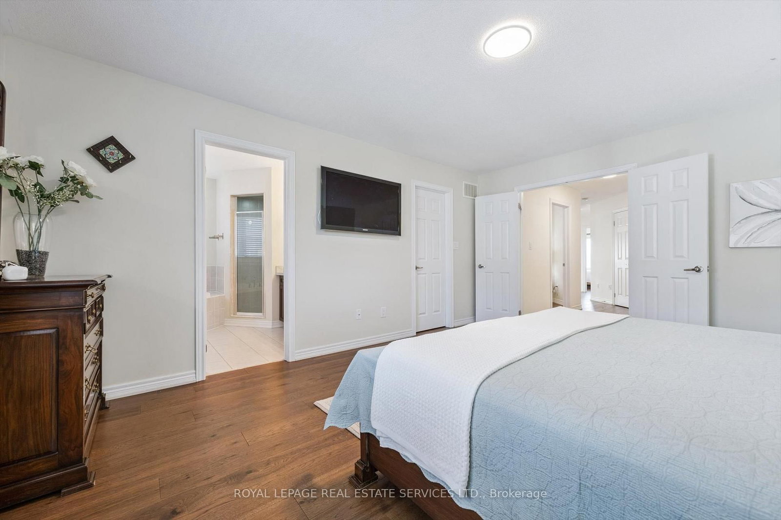 2517 Pine Glen Road • Oakville, ON photo 23