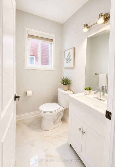 73 Hollingsworth Circle • Brampton, ON photo 9