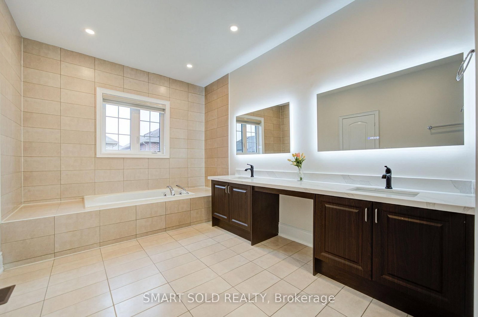 3178 Buttonbush Trail • Oakville, ON photo 32