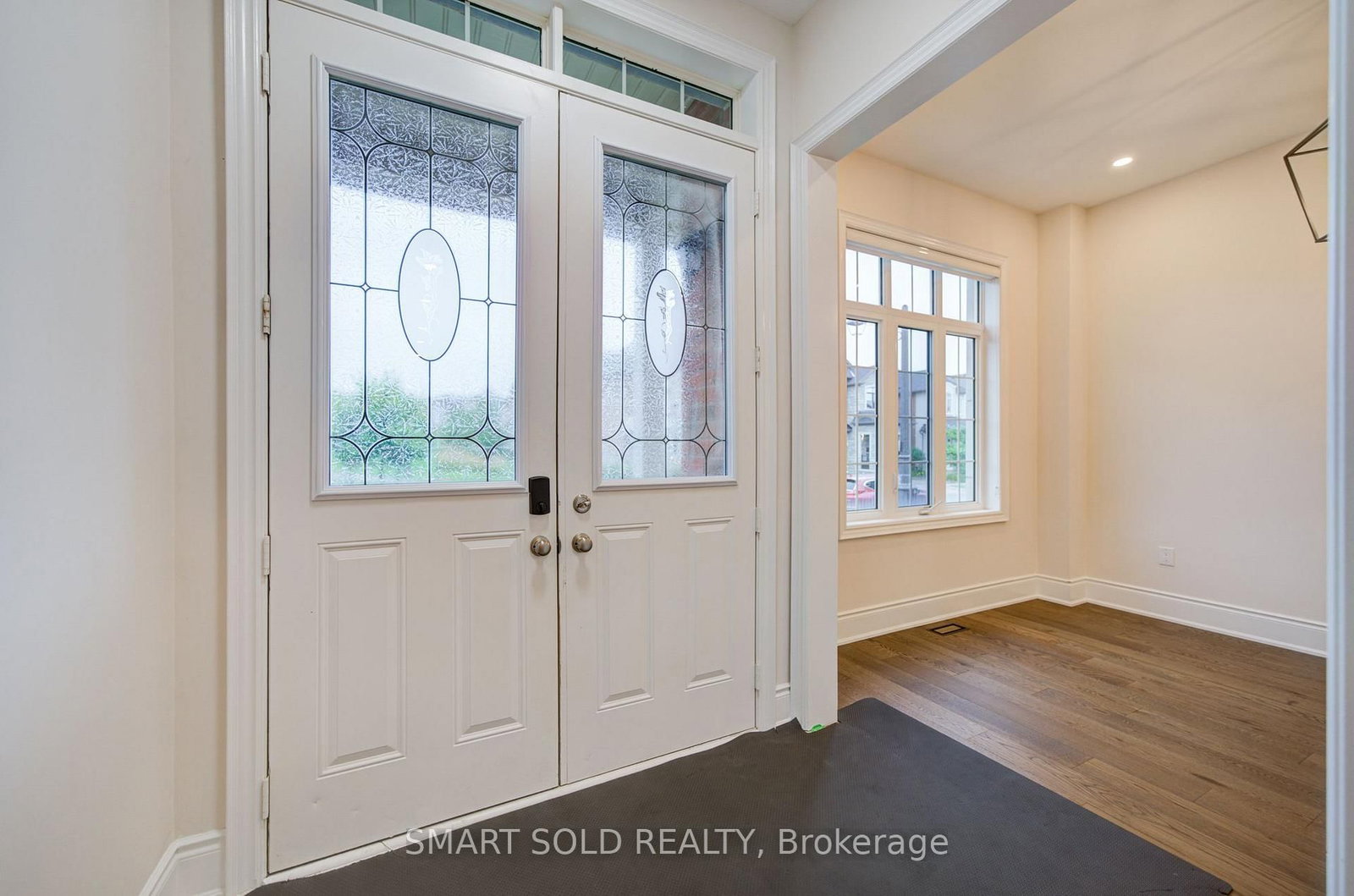3178 Buttonbush Trail • Oakville, ON photo 6