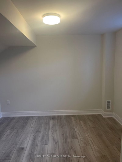 2178 Postmaster Drive • Oakville, ON photo 9