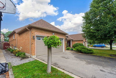 45 Springview Drive • Brampton, ON photo 3
