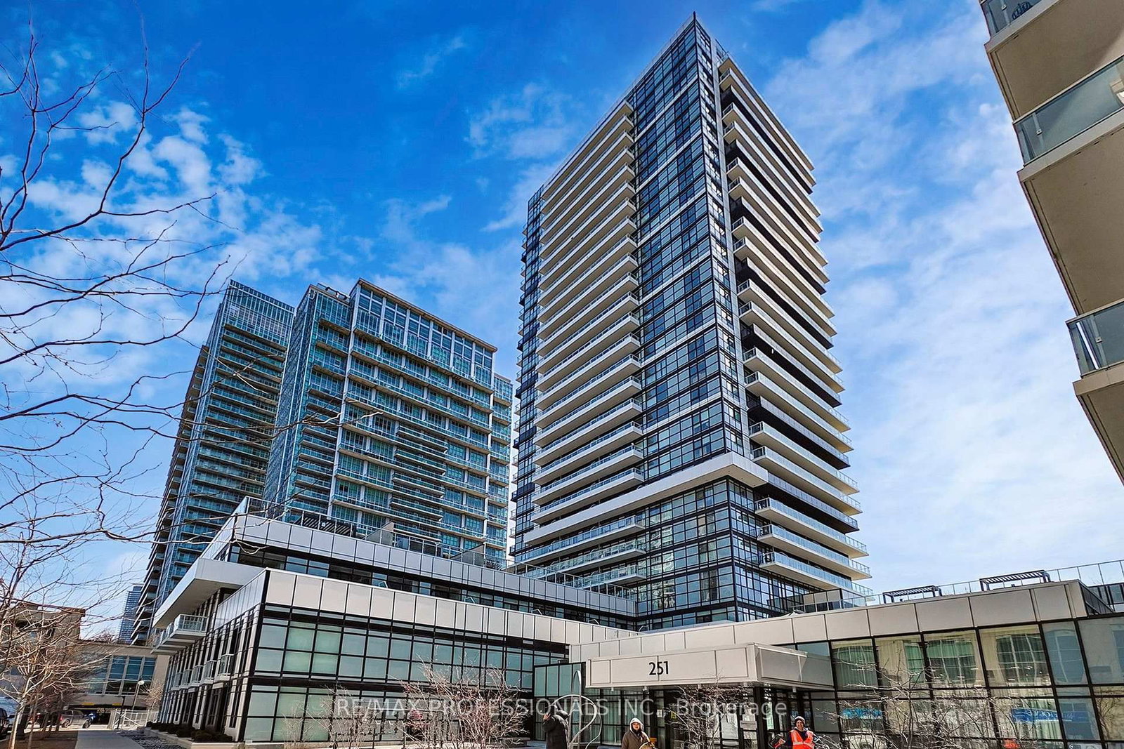 251 Manitoba Street • #504 • Toronto, ON photo 14