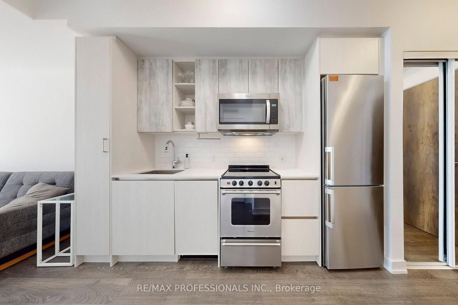 251 Manitoba Street • #504 • Toronto, ON photo 4