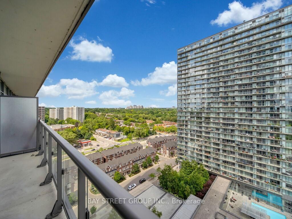 105 The Queensway Avenue • #1501 • Toronto, ON photo 31