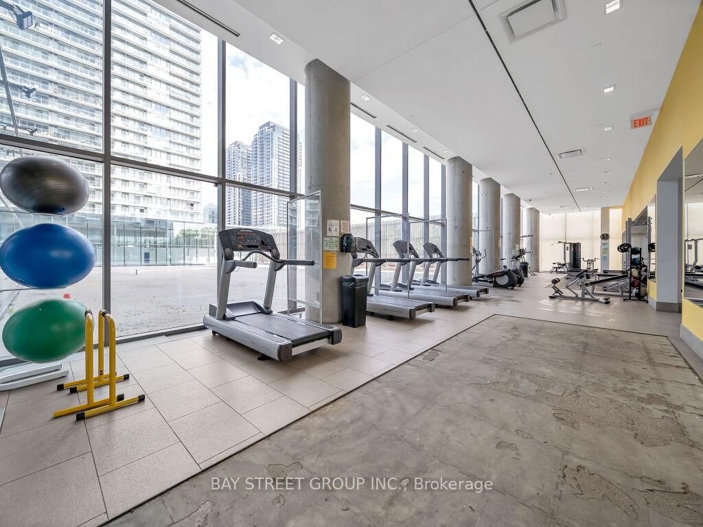 105 The Queensway Avenue • #1501 • Toronto, ON photo 33