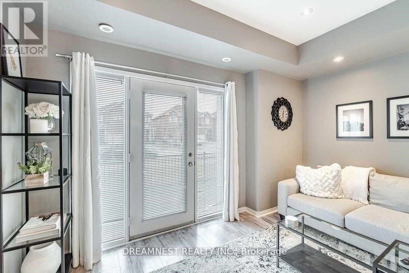5 - 5005 Oscar Peterson Boulevard
