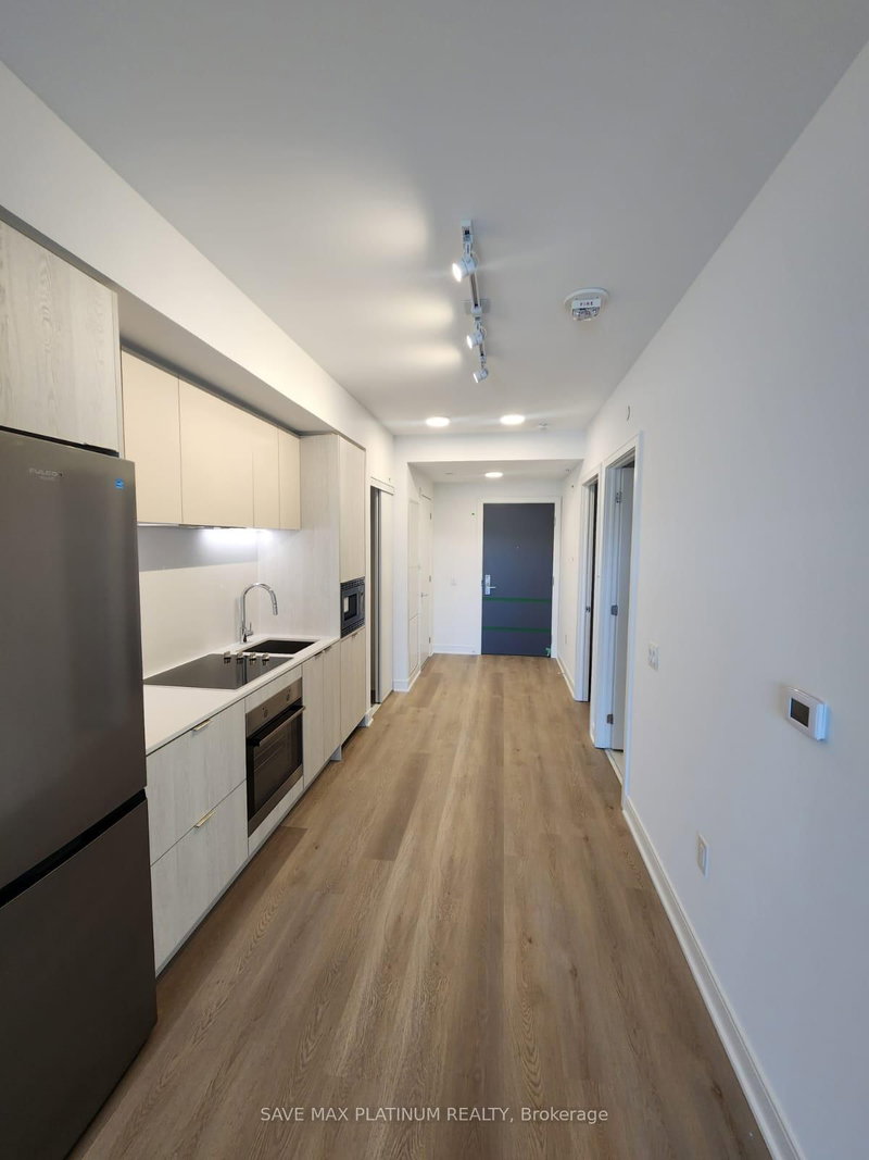 407 - 86 Dundas Street E