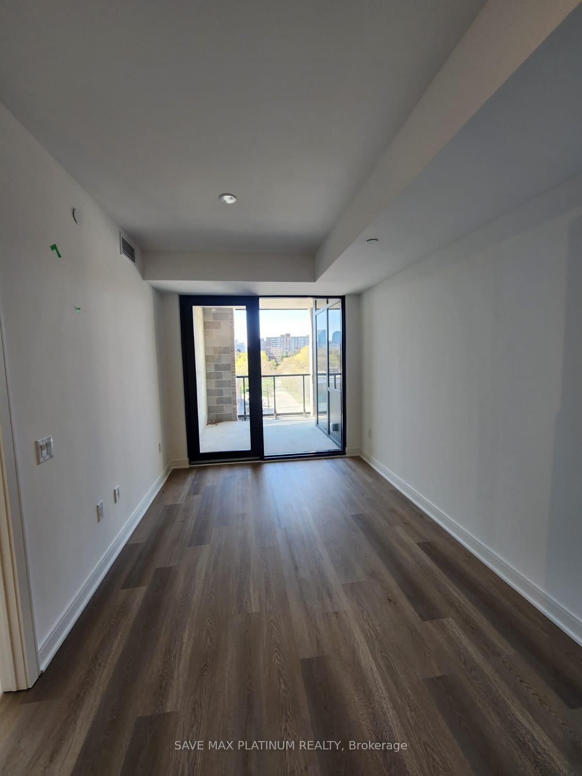 407-86 Dundas St, Mississauga, view 10