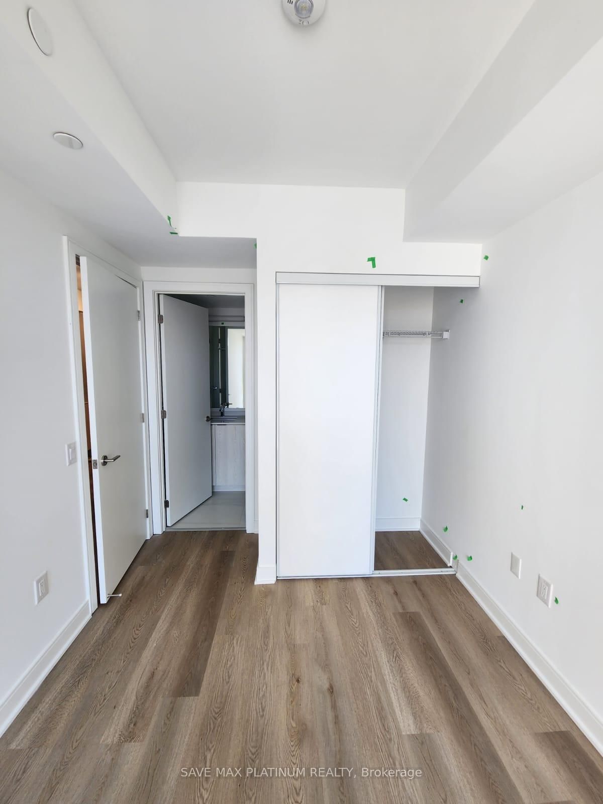 407-86 Dundas St, Mississauga, view 12