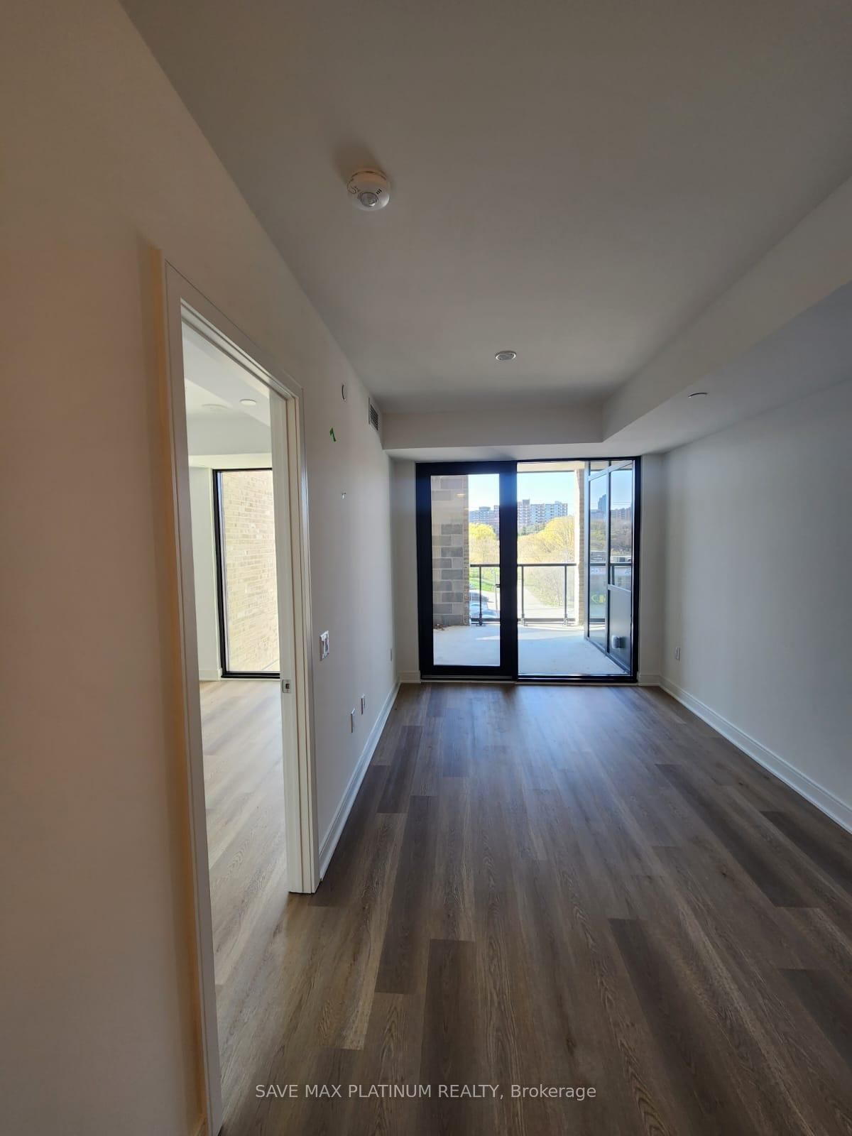 407-86 Dundas St, Mississauga, view 15