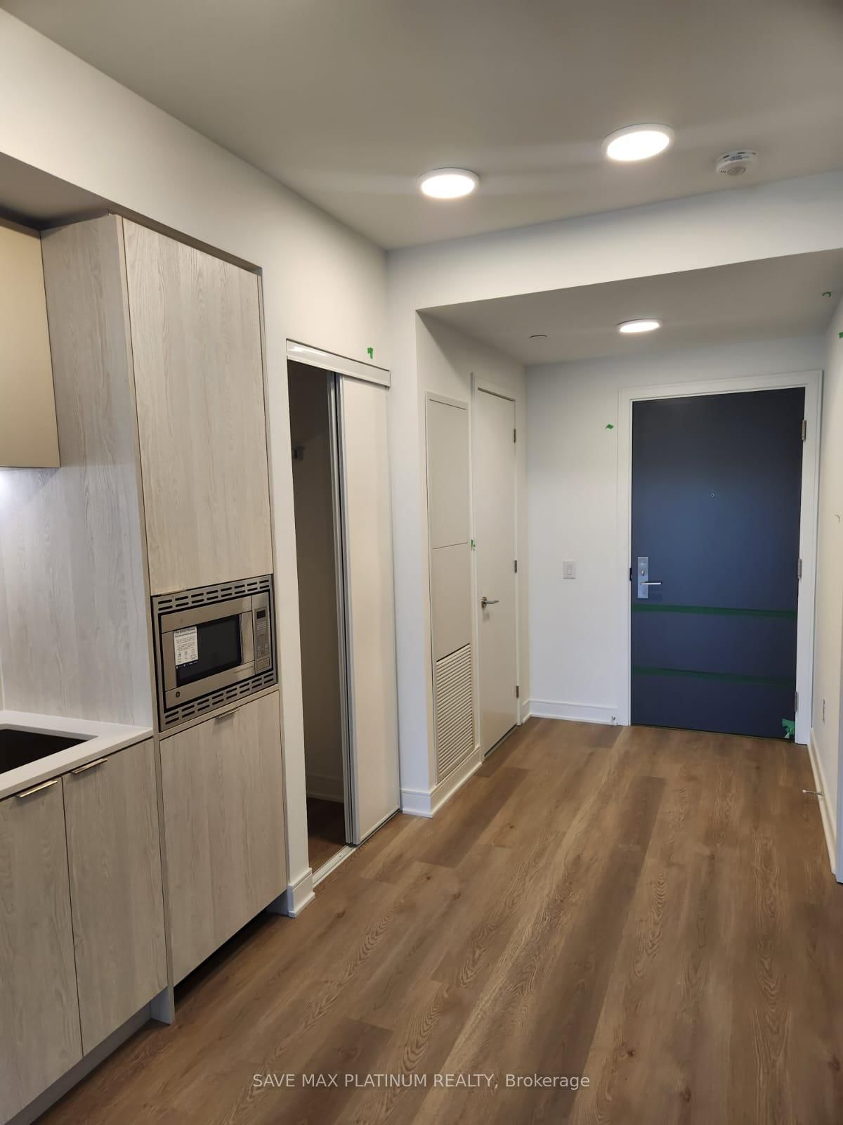 407-86 Dundas St, Mississauga, view 8