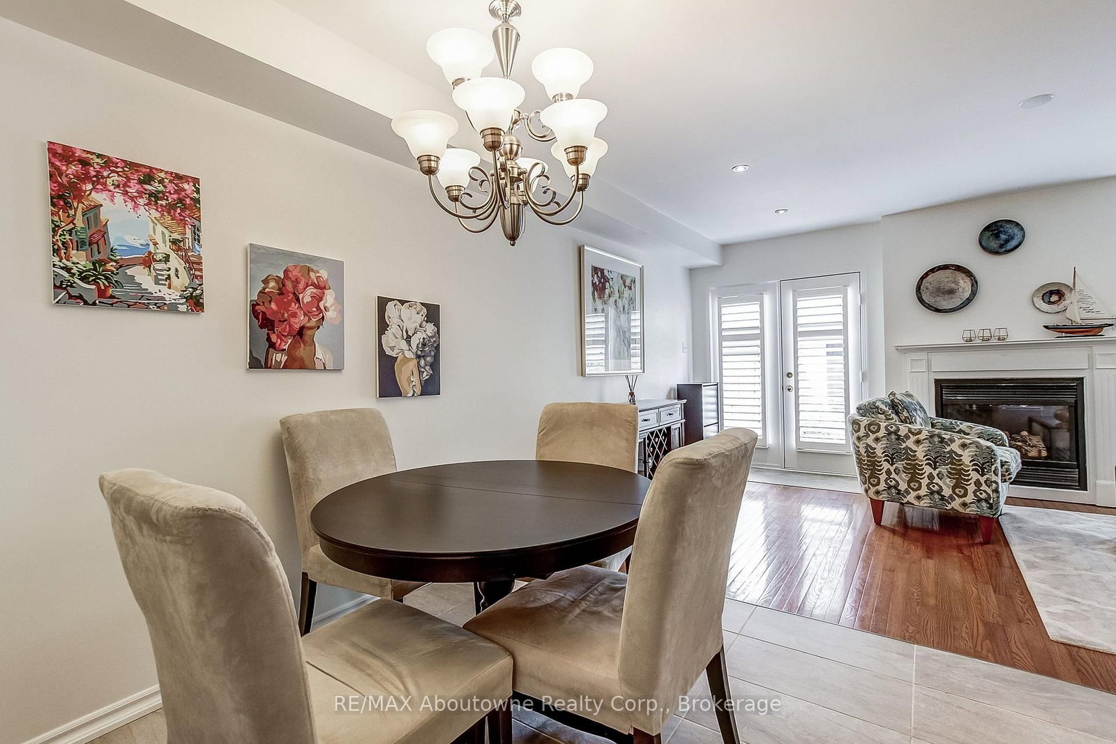 2150 Forest Gate Park • Oakville, ON photo 10