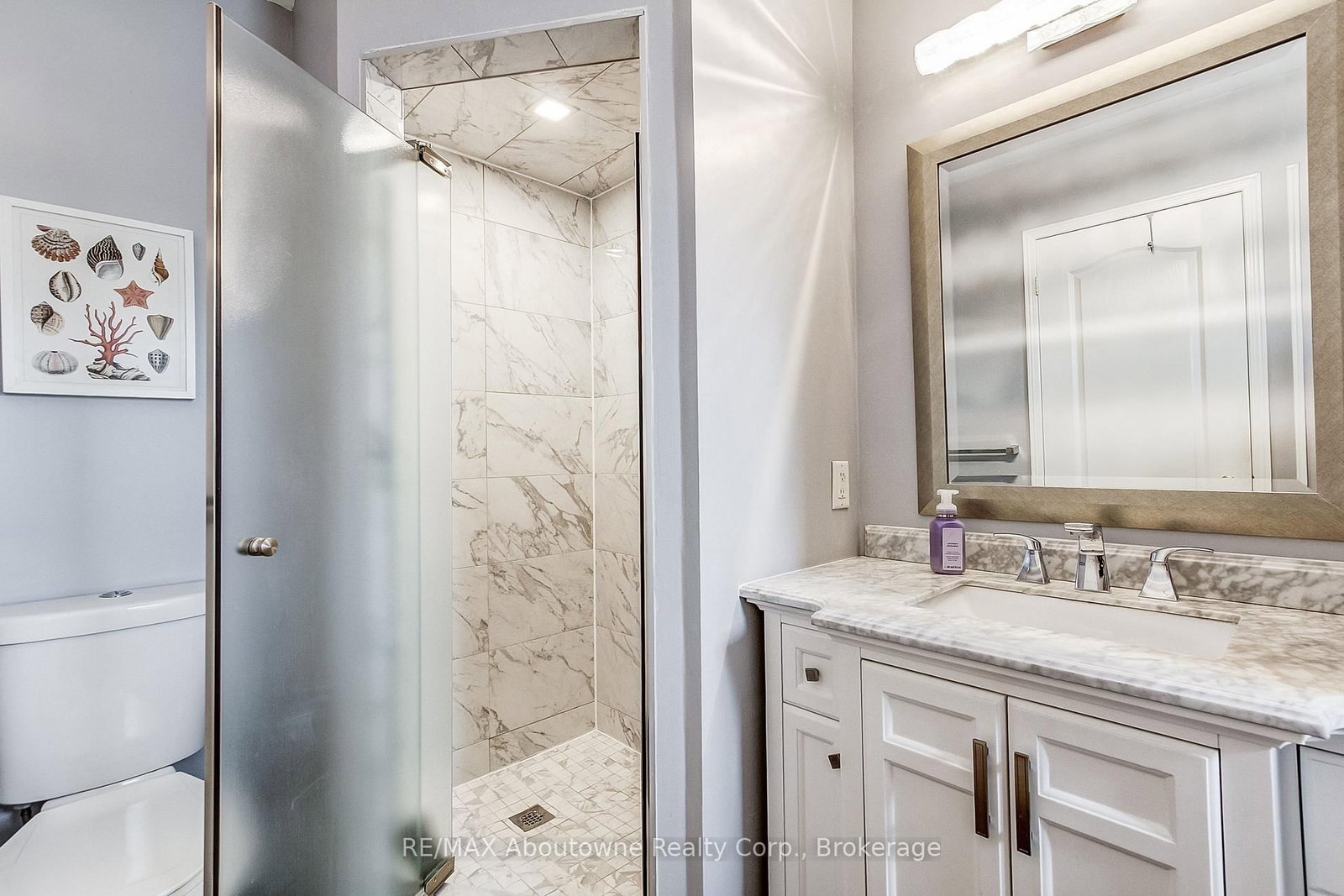 2150 Forest Gate Park • Oakville, ON photo 26