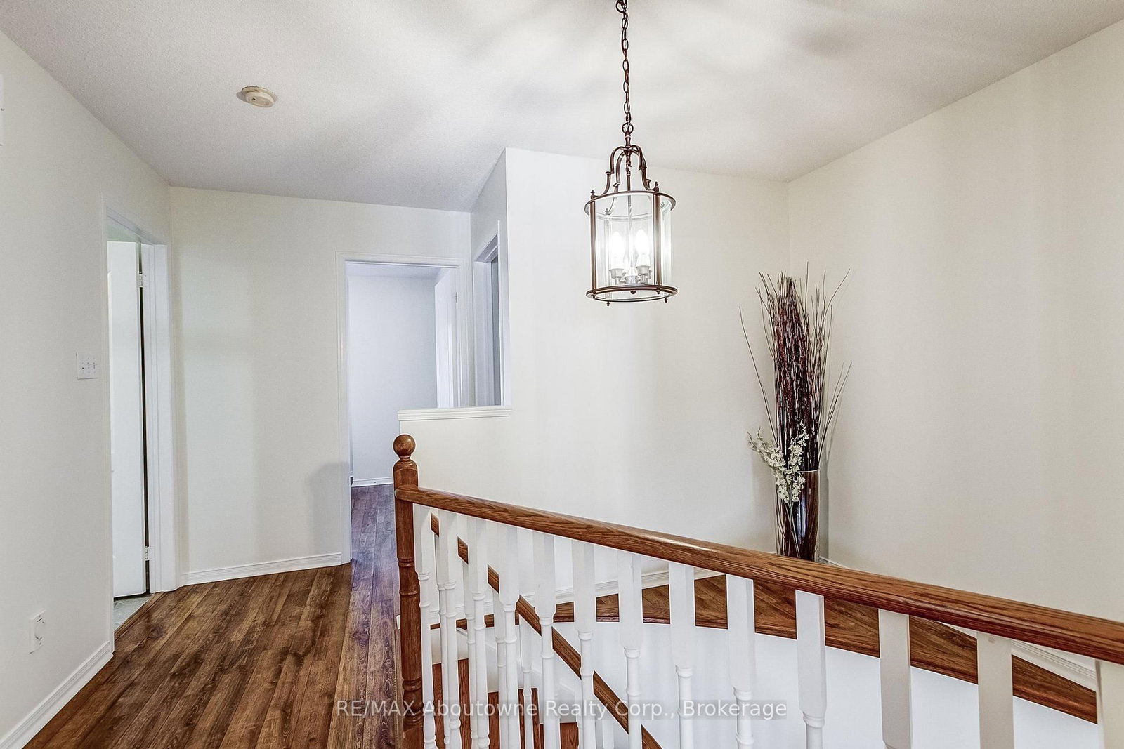 2150 Forest Gate Park • Oakville, ON photo 27