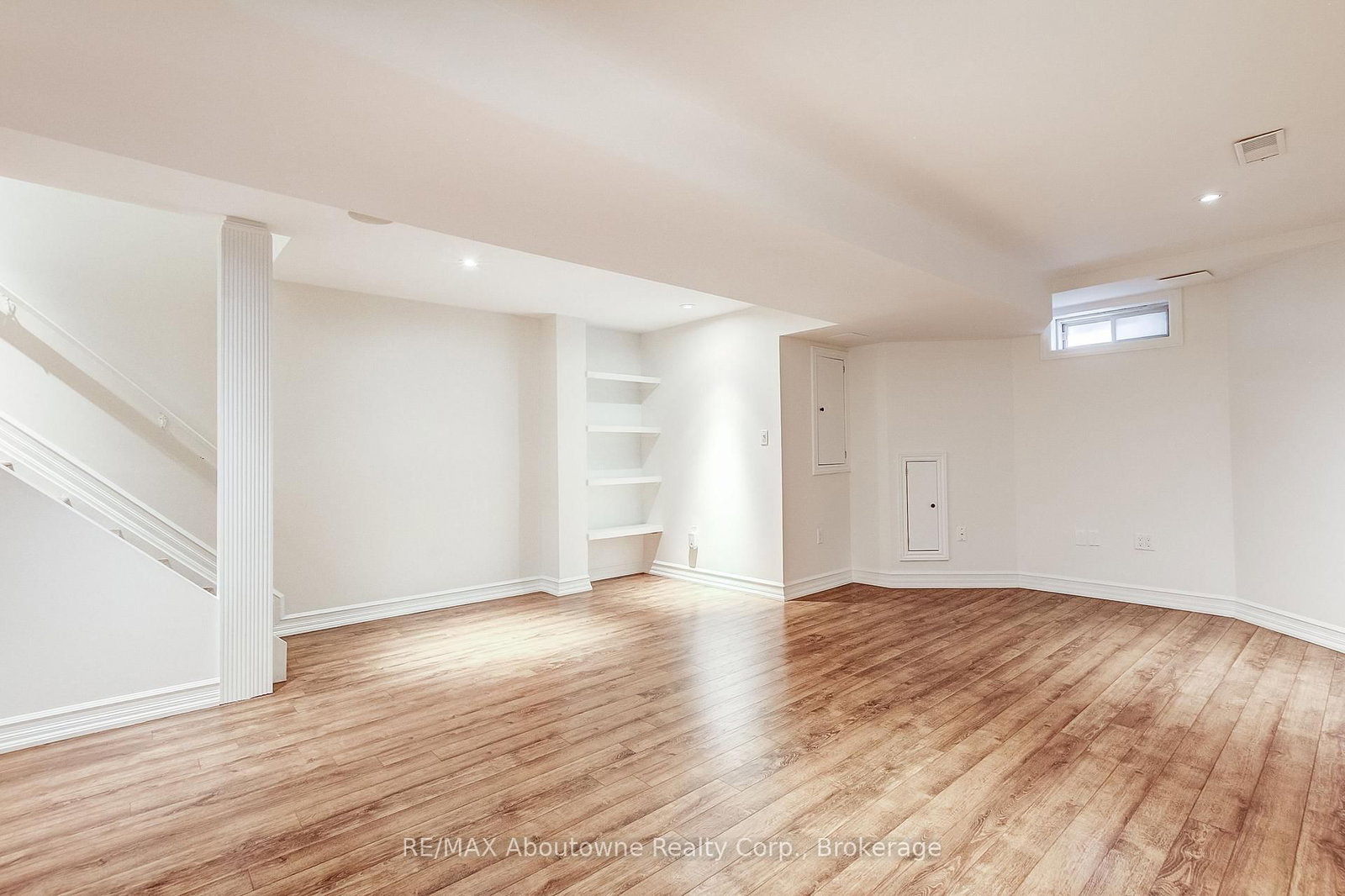 2150 Forest Gate Park • Oakville, ON photo 28