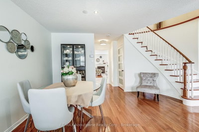 2150 Forest Gate Park • Oakville, ON photo 8