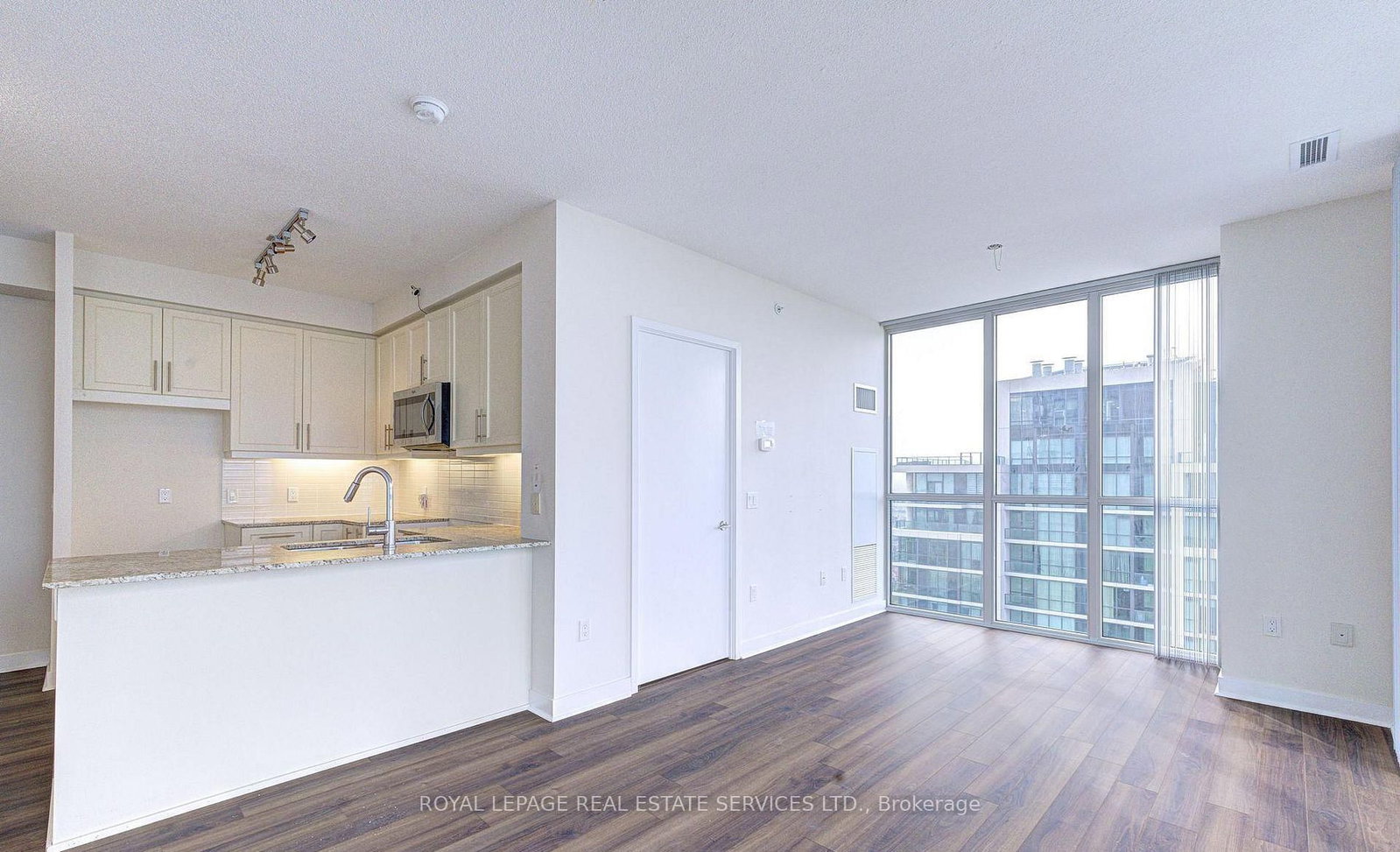 2809-3975 Grand Park Dr, Mississauga, view 14