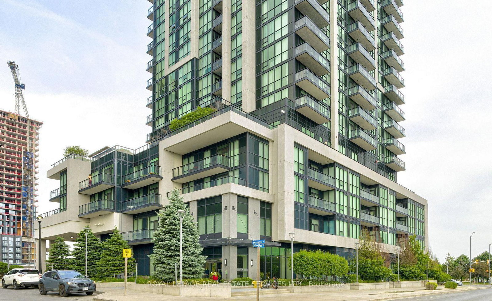 2809-3975 Grand Park Dr, Mississauga, view 2