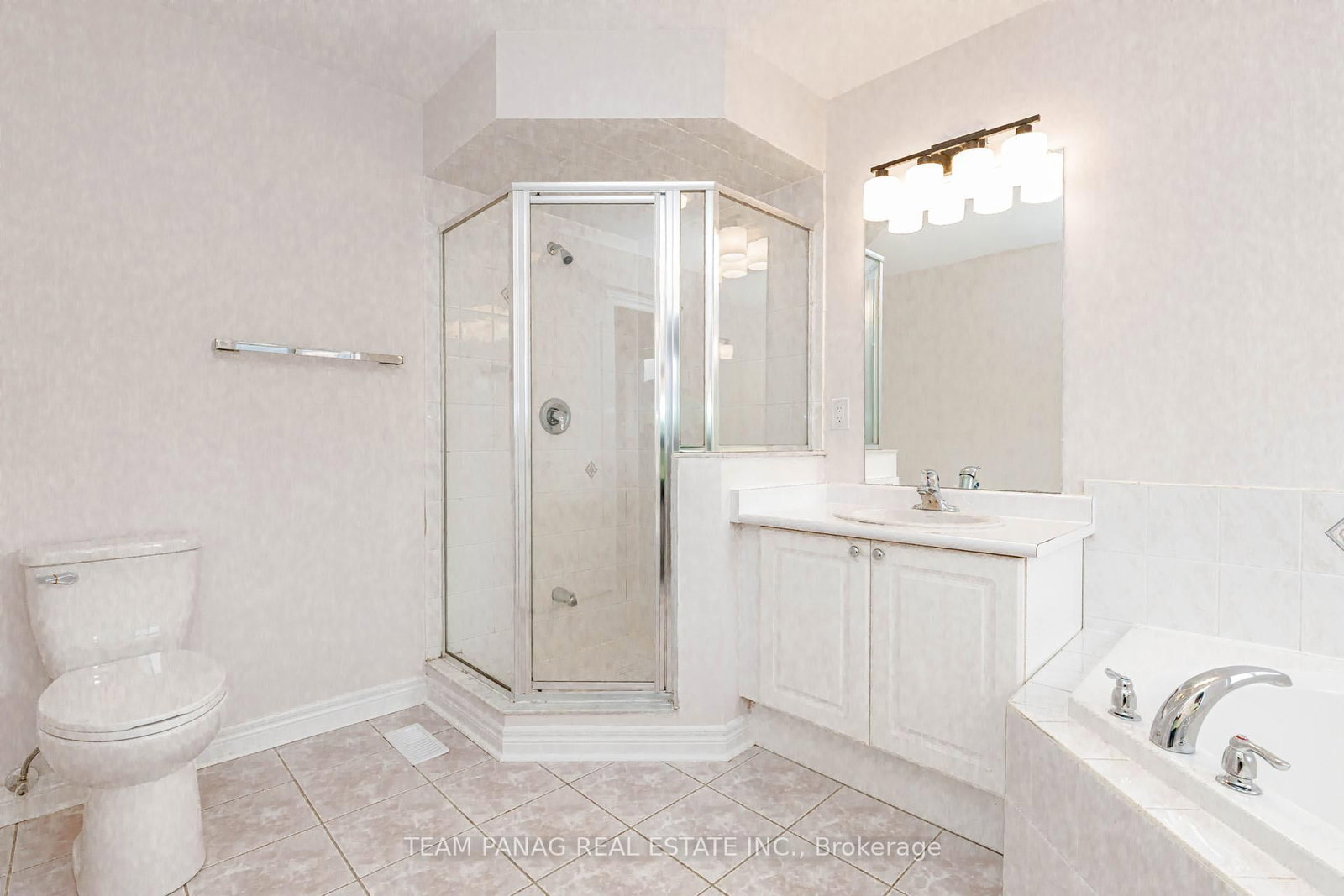 7 Village Lake Crescent • Brampton, ON photo 34