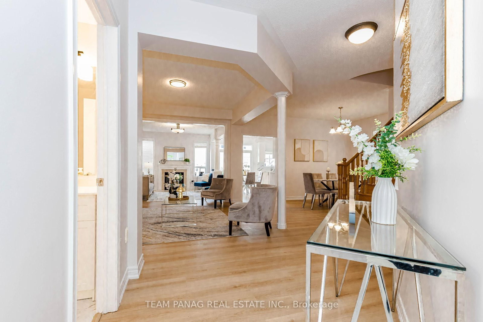 7 Village Lake Crescent • Brampton, ON photo 5