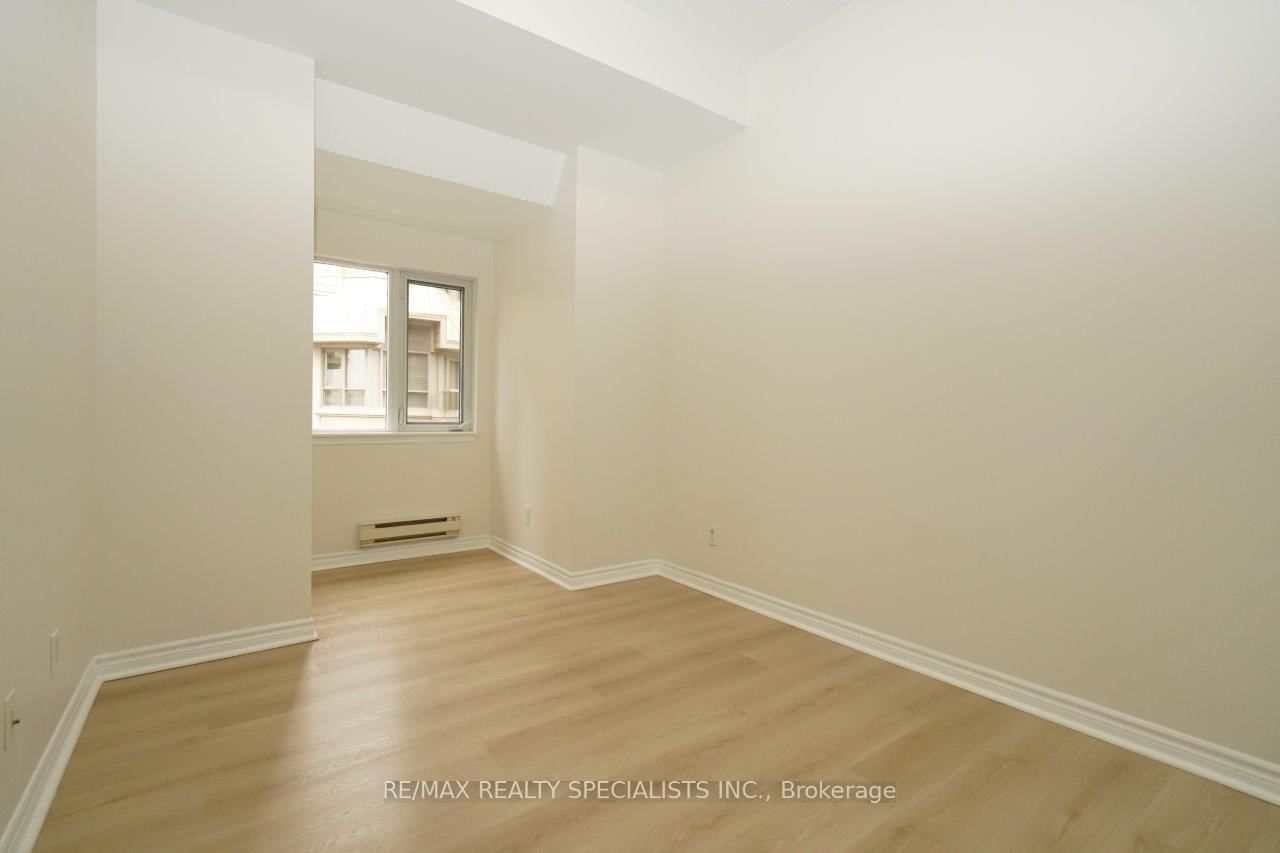 320-330 Princess Royal Dr, Mississauga, view 19
