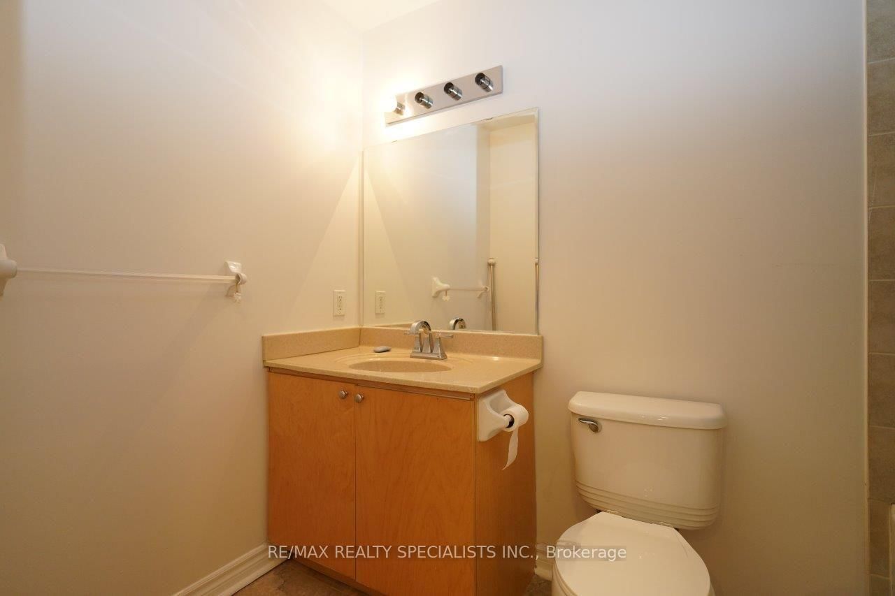 320-330 Princess Royal Dr, Mississauga, view 22
