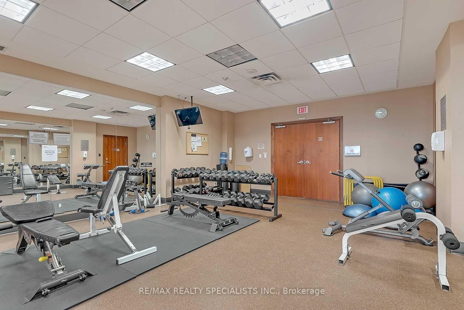 320-330 Princess Royal Dr, Mississauga, view 33