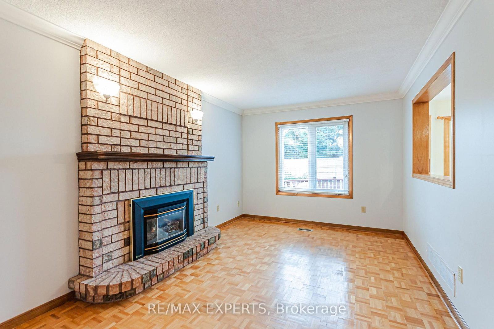 1343 Greenwood Crescent • Oakville, ON photo 16