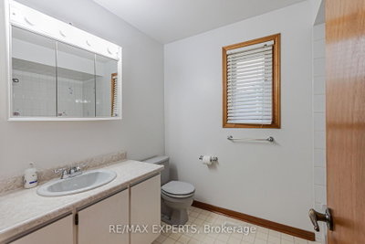 1343 Greenwood Oakville,ON L6J 6V4 — Photo 24
