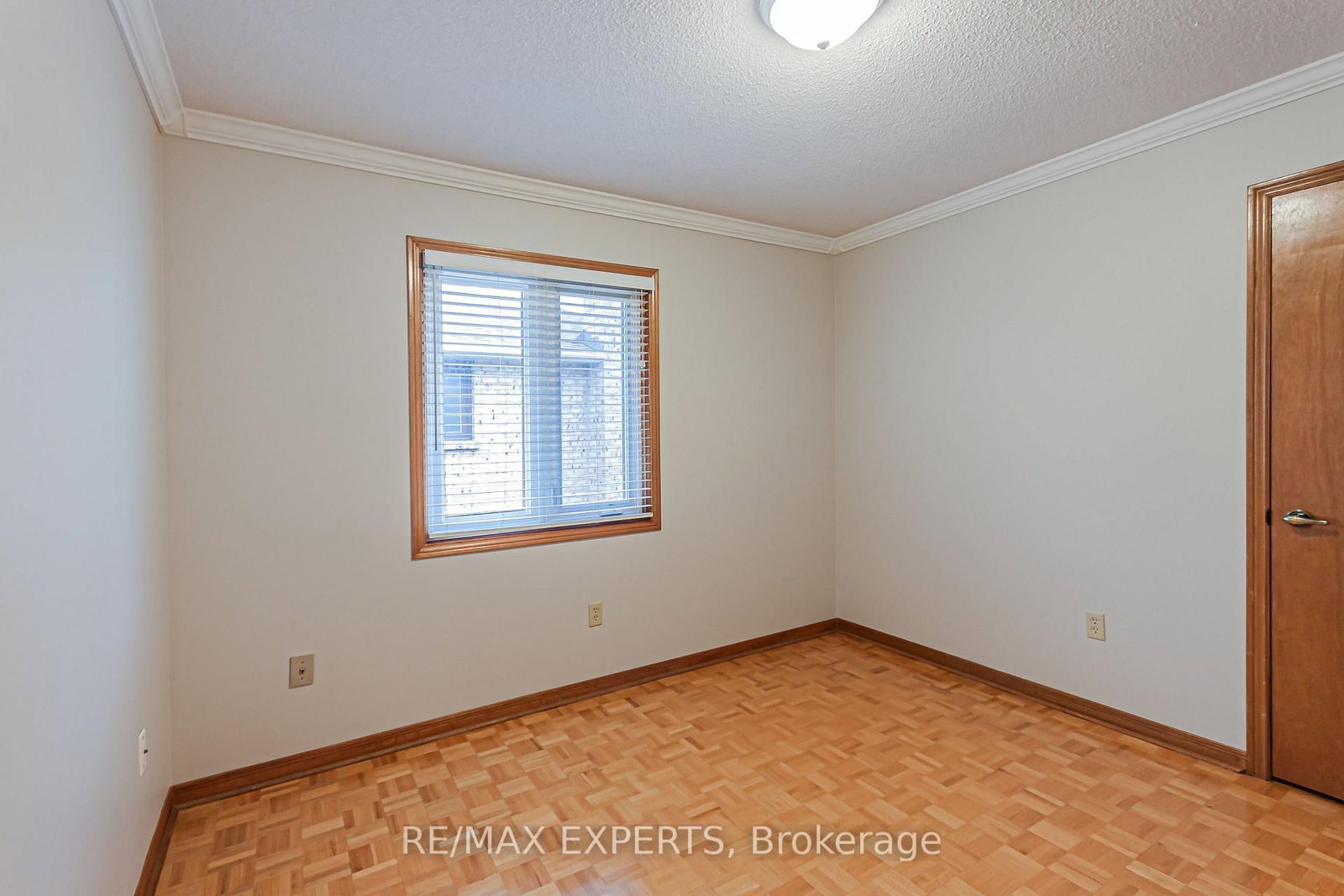 1343 Greenwood Crescent • Oakville, ON photo 30