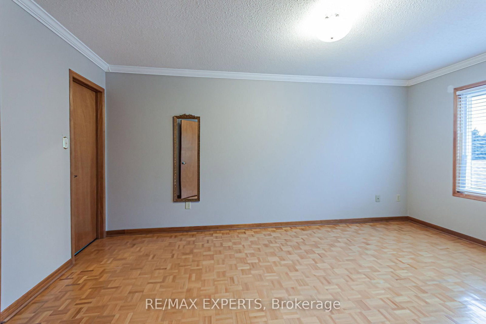 1343 Greenwood Crescent • Oakville, ON photo 32